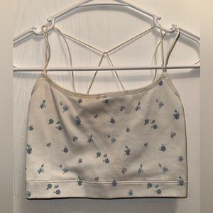 Gilly Hicks Cropped Top